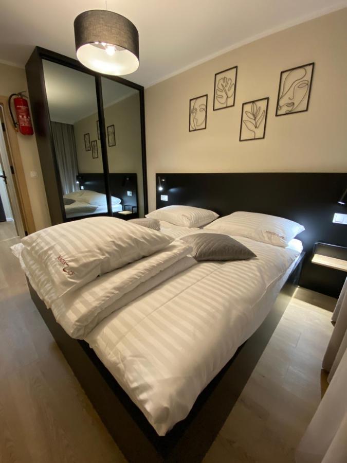 Apartamenty Magia Z Bezplatnym Parkingiem I Klimatyzacja Rzeszów Zewnętrze zdjęcie