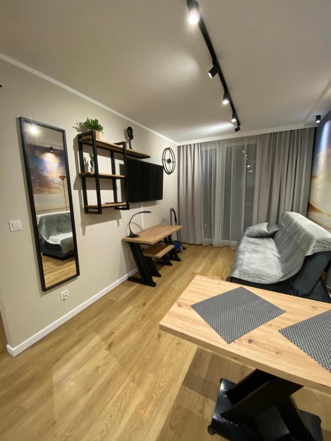 Apartamenty Magia Z Bezplatnym Parkingiem I Klimatyzacja Rzeszów Zewnętrze zdjęcie