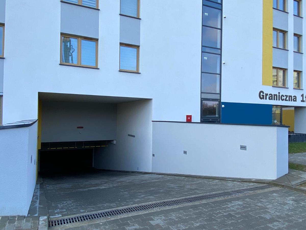 Apartamenty Magia Z Bezplatnym Parkingiem I Klimatyzacja Rzeszów Zewnętrze zdjęcie