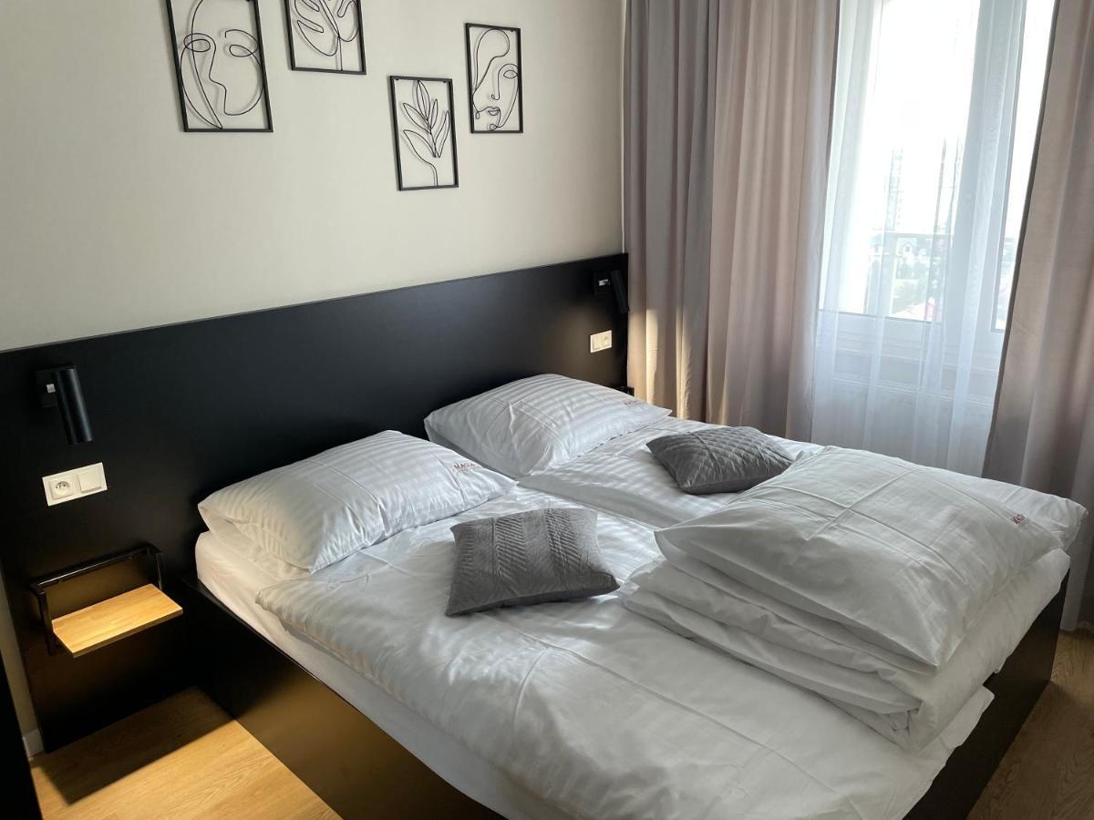 Apartamenty Magia Z Bezplatnym Parkingiem I Klimatyzacja Rzeszów Zewnętrze zdjęcie